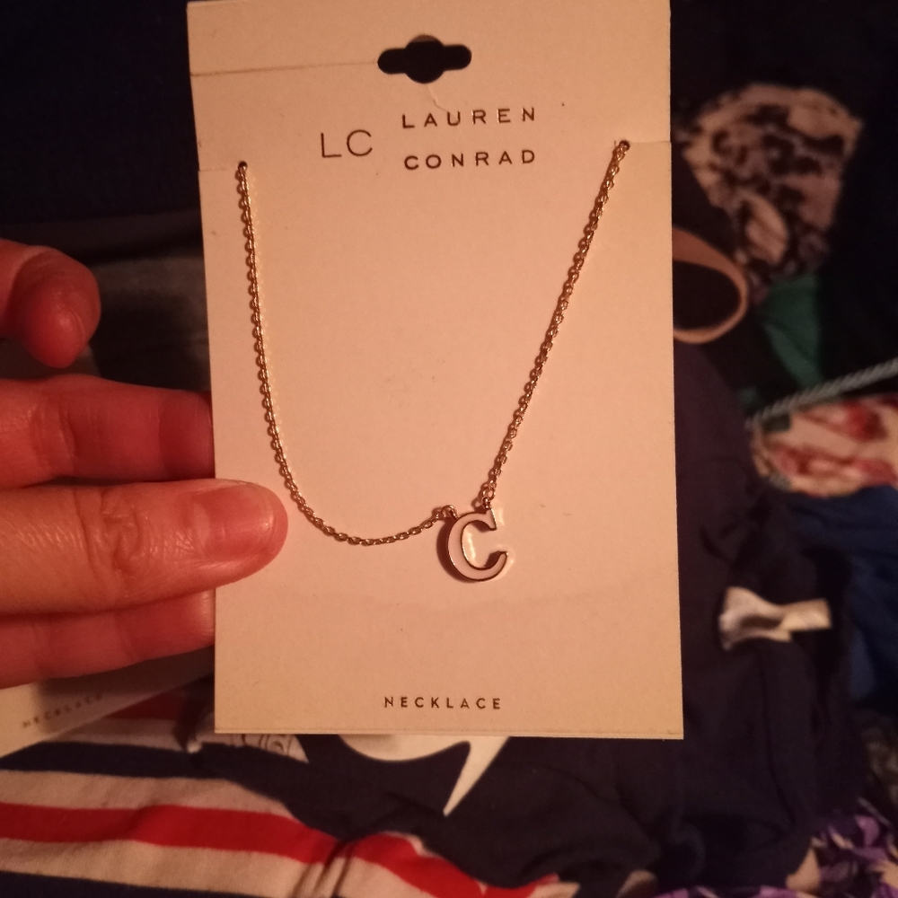 Lauren Conrad initial necklace - Picture 3 of 6